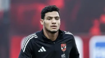 مصطفى العش يغادر المستشفى ويبدأ العلاج لتعزيز تعافيه مع الأهلي 1